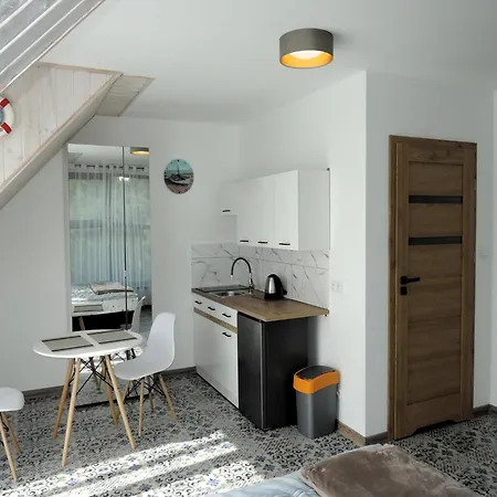 In By Sandy Beaches Apartman *